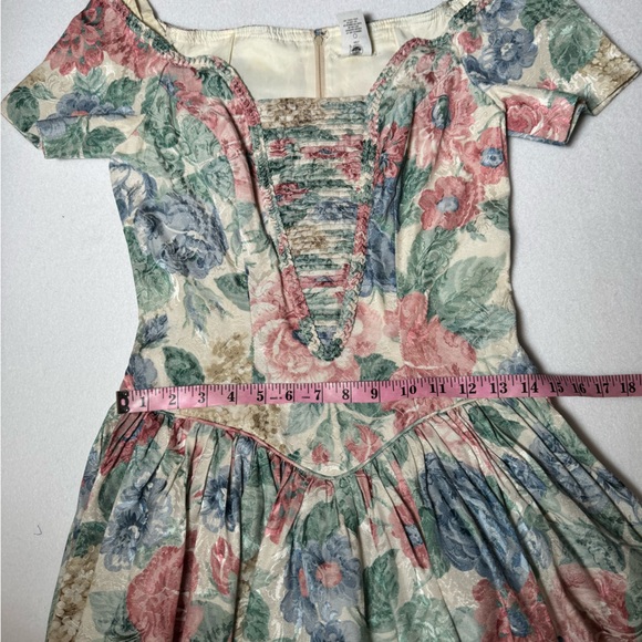 Vintage Union Made Pastel Floral Midi Pleated Princess Dress - Picture 6 of 13